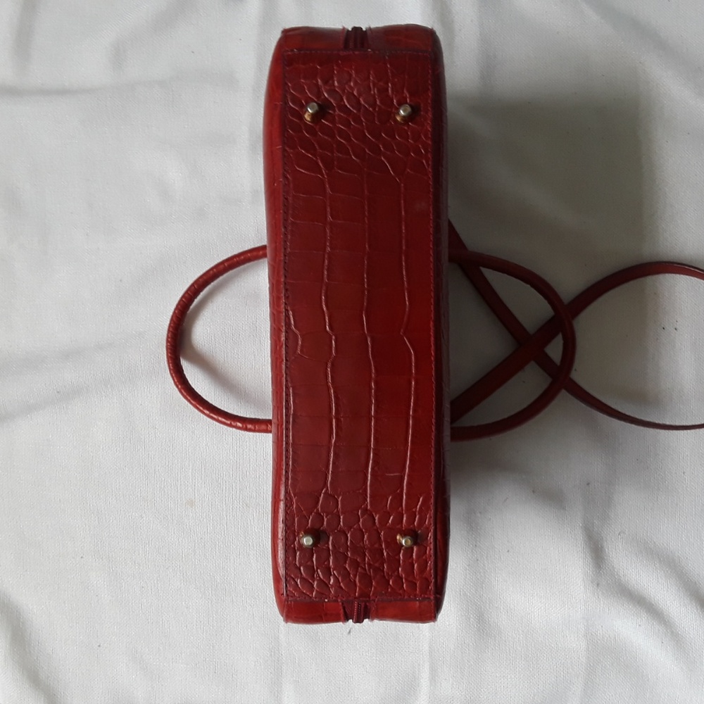 {Preston & York} Red Faux Croc Embossed Bowler Bag - Picture 4 of 8